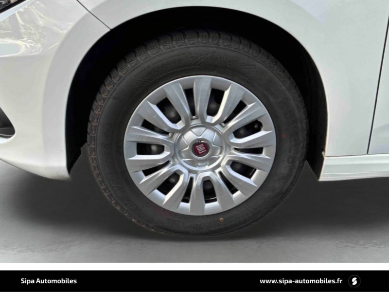 Fiat Tipo Tipo 1.4 95 ch  4p  occasion � Toulouse - photo n�11