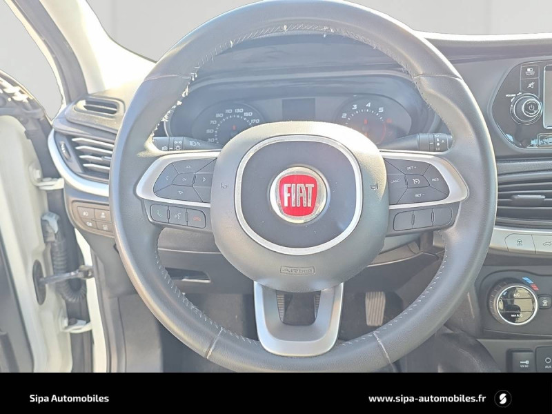 Fiat Tipo Tipo 1.4 95 ch Easy 4p  occasion � La Teste-de-Buch - photo n�15