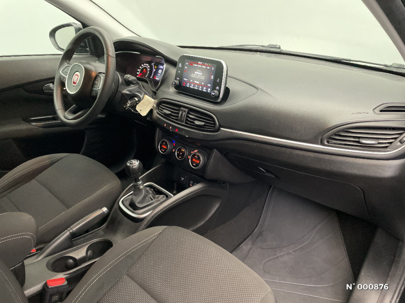 Fiat Tipo Tipo 5 Portes 1.4 95 ch Easy  occasion � Amiens - photo n�10