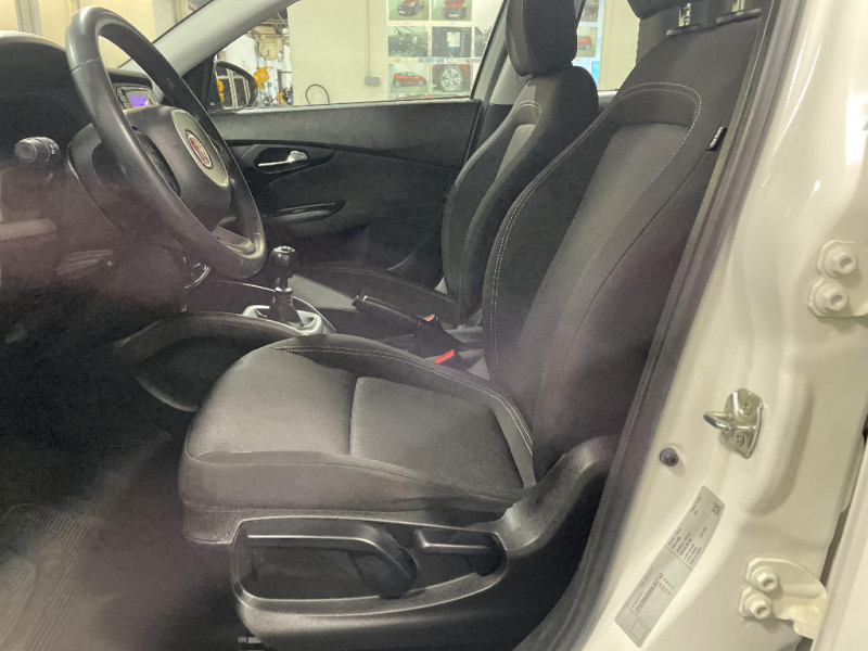 Fiat Tipo Tipo 5 Portes 1.4 95 ch  occasion � �vreux - photo n�17