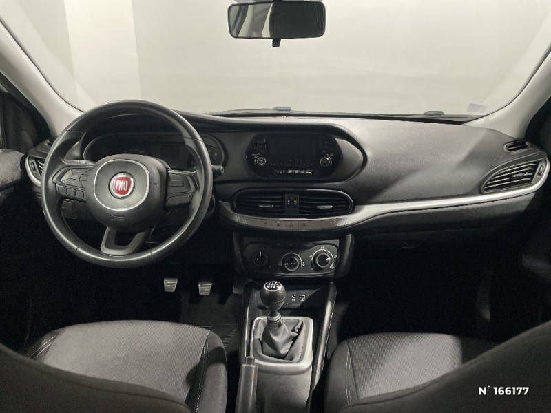 Fiat Tipo Tipo 5 Portes 1.4 95 ch  occasion � �vreux - photo n�9