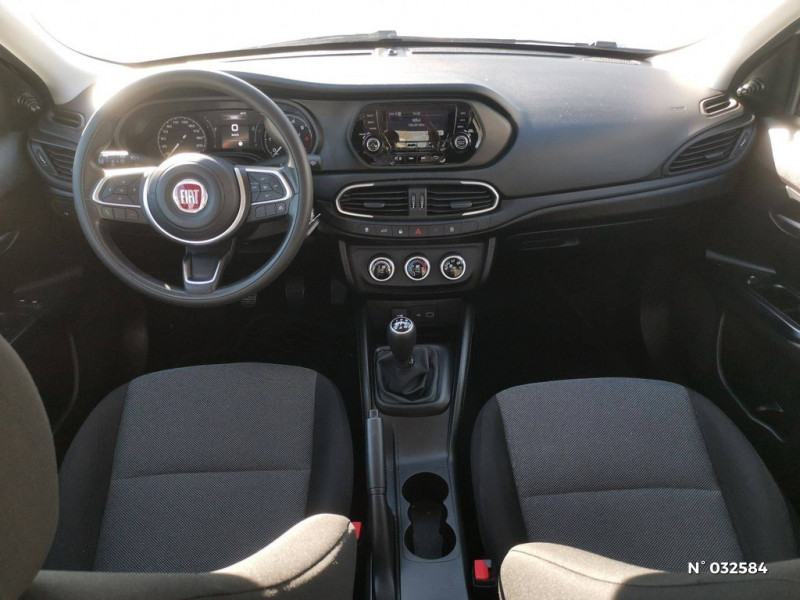 Fiat Tipo Tipo 5 Portes 1.4 95 ch  occasion  Brie-Comte-Robert - photo n9