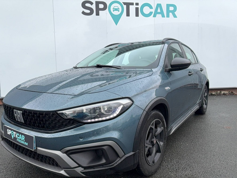 Fiat Tipo Tipo Cross 1.0 Firefly Turbo 100 ch S&S  5p  occasion � Villenave-d'Ornon