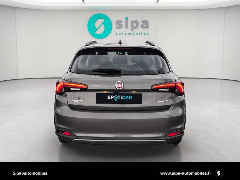 Fiat Tipo Tipo Cross 5 Portes 1.5 Firefly Turbo 130 ch S&S DCT7 Hybrid 2022 - photo n°4 Fiat Tipo Tipo Cross 5 Portes 1.5 Firefly Turbo 130 ch S&S DCT7 Hybrid  occasion à Toulouse - photo n°4