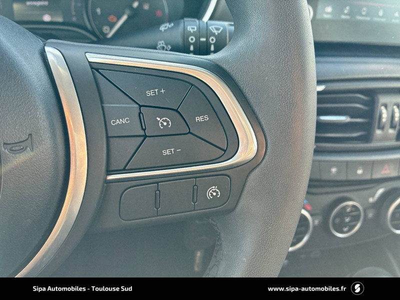 Fiat Tipo Tipo Cross 5 Portes 1.5 Firefly Turbo 130 ch S&S DCT7 Hybrid  occasion � Toulouse - photo n�12