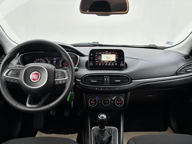 Fiat Tipo Tipo Station Wagon 1.3 MultiJet 95 ch Start/Stop Lounge 5p  occasion � Le Bouscat - photo n�10