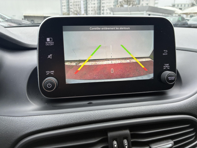 Fiat Tipo Tipo Station Wagon 1.3 MultiJet 95 ch Start/Stop Lounge 5p  occasion � Le Bouscat - photo n�17