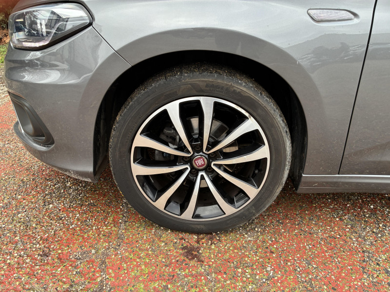 Fiat Tipo Tipo Station Wagon 1.3 MultiJet 95 ch Start/Stop Lounge 5p  occasion � Le Bouscat - photo n�9