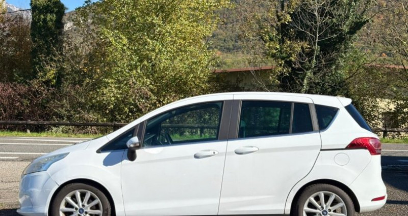 Ford B-Max 1.0 EcoBoost 125 SS Titanium 2017 - photo n°4 Ford B-Max 1.0 EcoBoost 125 SS Titanium  occasion à Challes-les-Eaux - photo n°4