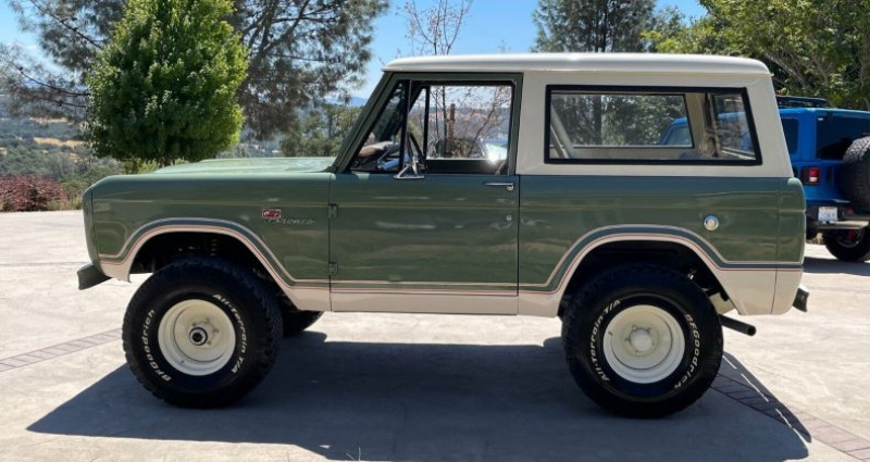 Ford Bronco  1973 - photo n°3 Ford Bronco   occasion à LYON - photo n°3