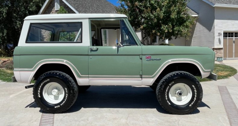 Ford Bronco  1973 - photo n°2 Ford Bronco   occasion à LYON - photo n°2