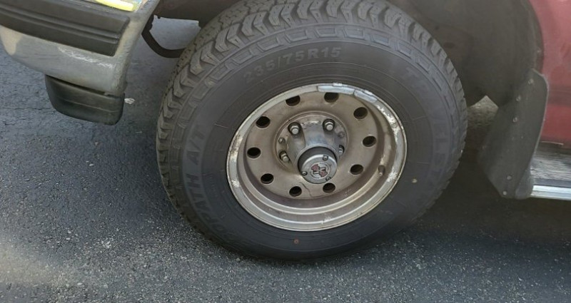 Ford Bronco  1996 - photo n°2 Ford Bronco   occasion à LYON - photo n°2