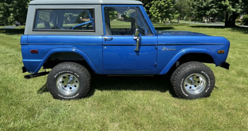 Ford Bronco  1975 - photo n°2 Ford Bronco   occasion à LYON - photo n°2
