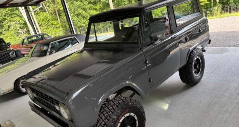 Ford Bronco Resto Mod 331 stroker vintage a/c nut and b  occasion  LYON - photo n3