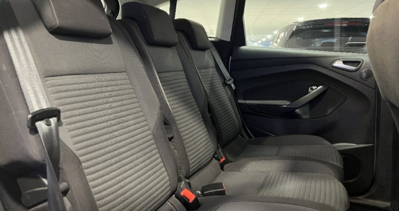 Ford C-Max 1.0 EcoBoost 125 SetS Titanium  occasion � CREUZIER LE VIEUX - photo n�6