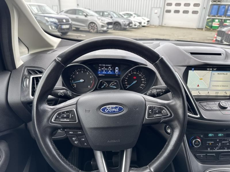 Ford C-Max 1.0 EcoBoost 125ch Stop&Start Titanium Euro6.2  occasion � Fleury-les-Aubrais - photo n�17