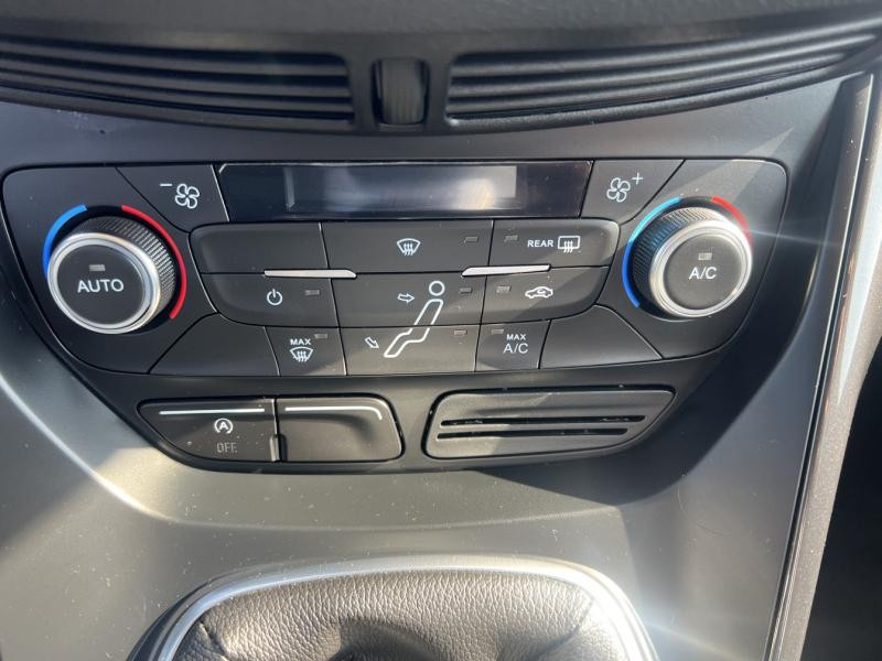 Ford C-Max 1.0 EcoBoost 125ch Stop&Start Titanium  occasion  Dijon - photo n17