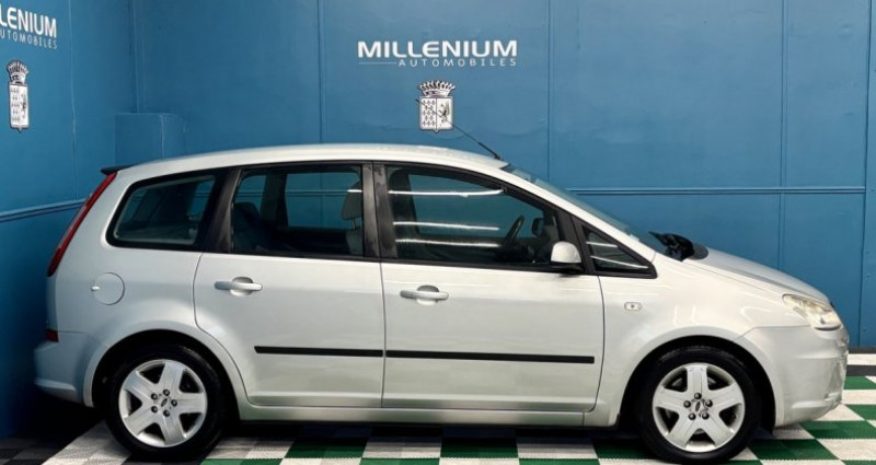 Ford C-Max 1.8 TDCI 115CH GHIA 2008 - photo n°5 Ford C-Max 1.8 TDCI 115CH GHIA  occasion à Royan - photo n°5