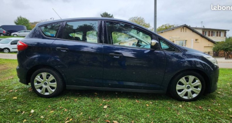 Ford C-Max II 1.0 SCTi 125ch EcoBoost Stop&Start Edition 2015 - photo n°2 Ford C-Max II 1.0 SCTi 125ch EcoBoost Stop&Start Edition  occasion à Lagney - photo n°2