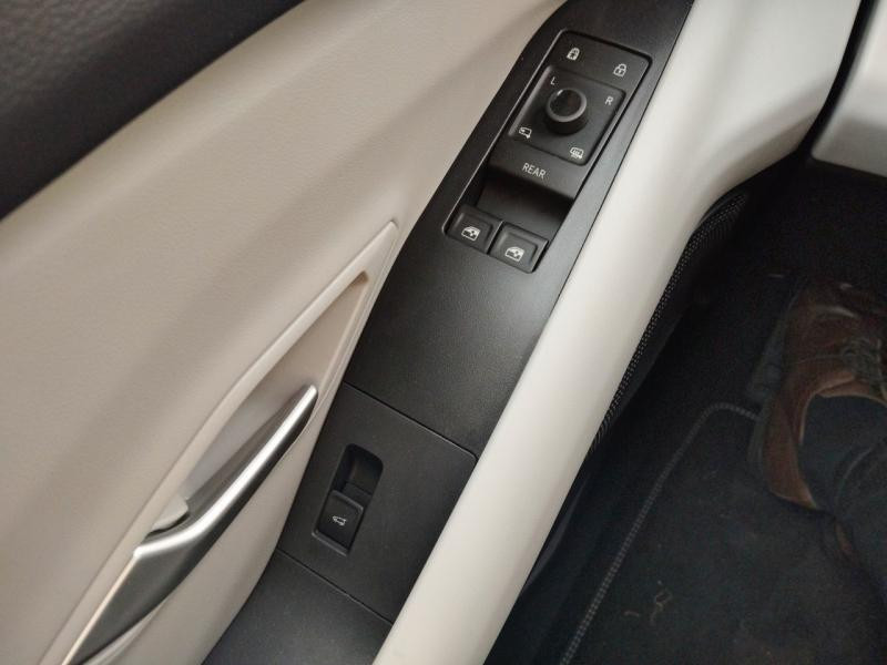 Ford Capri 286ch Extended Range 77kWh Pack Premium RWD  occasion � Cherbourg-Octeville - photo n�18