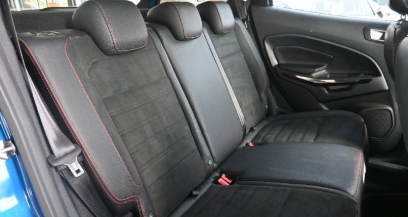 Ford EcoSport 1.0 EcoBoost 100ch SetS BVM6 ST-Line  occasion � COURNON - photo n�4