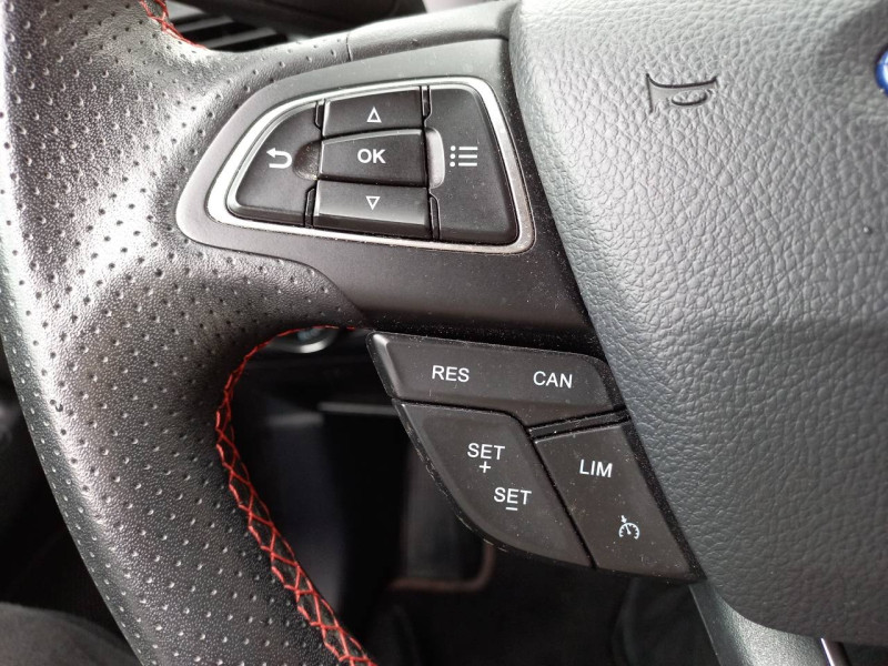 Ford EcoSport 1.0 EcoBoost 125ch ST-Line Euro6.2  occasion � Vert-Saint-Denis - photo n�17