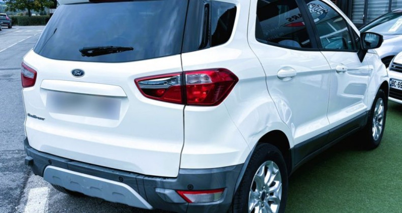 Ford EcoSport 1.5 TDCi 95ch FAP Titanium ENTRETIEN COMPLET  occasion  Saint Maximin la Sainte Baume - photo n2