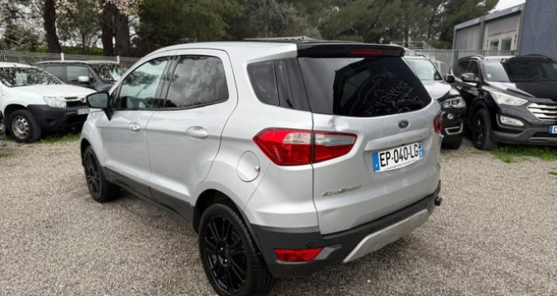 Ford EcoSport 1.5 TDCI 95CH FAP TITANIUM  occasion � LA FARLEDE - photo n�2