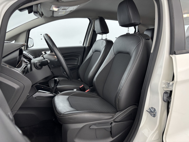 Ford EcoSport 1.5 TDCi 95ch FAP Titanium  occasion  SAINT-GREGOIRE - photo n13