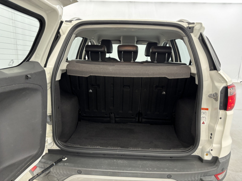 Ford EcoSport 1.5 TDCi 95ch FAP Titanium  occasion  SAINT-GREGOIRE - photo n9