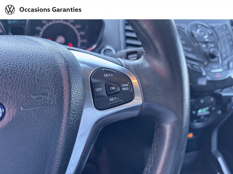 Ford EcoSport EcoSport 1.0 EcoBoost 125 Titanium 5p 2017 - photo n°17 Ford EcoSport EcoSport 1.0 EcoBoost 125 Titanium 5p  occasion à Albi - photo n°17