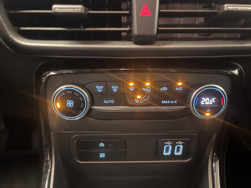 Ford EcoSport EcoSport 1.5 EcoBlue 125ch S&S BVM6 Titanium 5p  occasion � PERIGUEUX - photo n�13