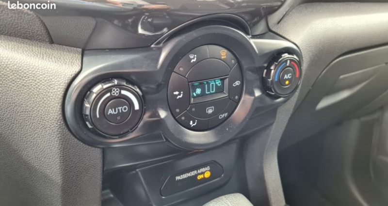 Ford EcoSport Titanium 112cv Bote automatique  occasion  Neuville en Ferrain - photo n5