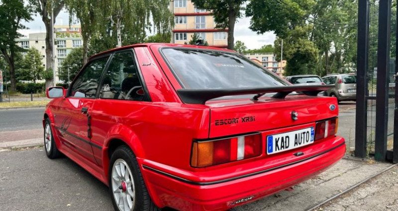 Ford Escort 1.6 XR3I COUPE SPORT  occasion  Aulnay Sous Bois - photo n5