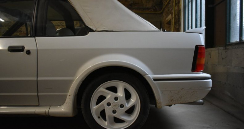 Ford Escort XR3I  occasion � Gleiz� - photo n�4