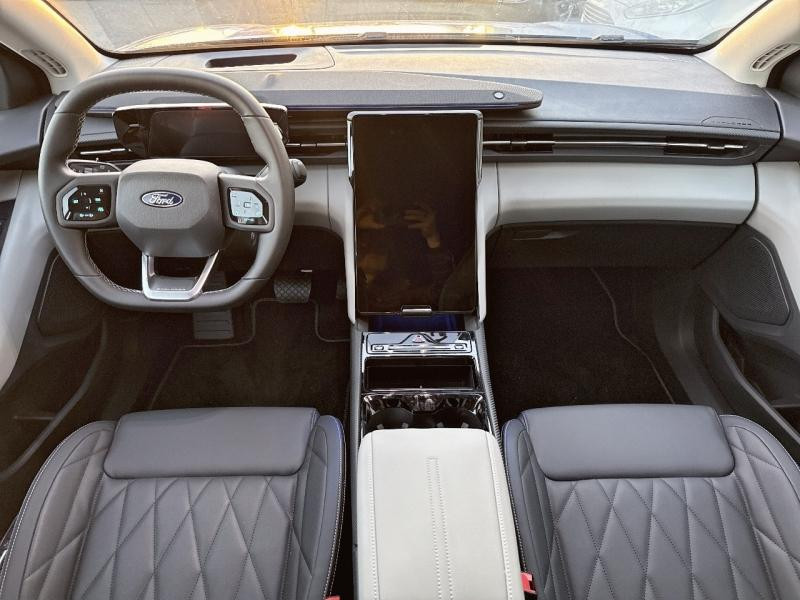 Ford Explorer 286ch Extended Range 77kWh Pack Premium RWD  occasion � Saint-L� - photo n�3