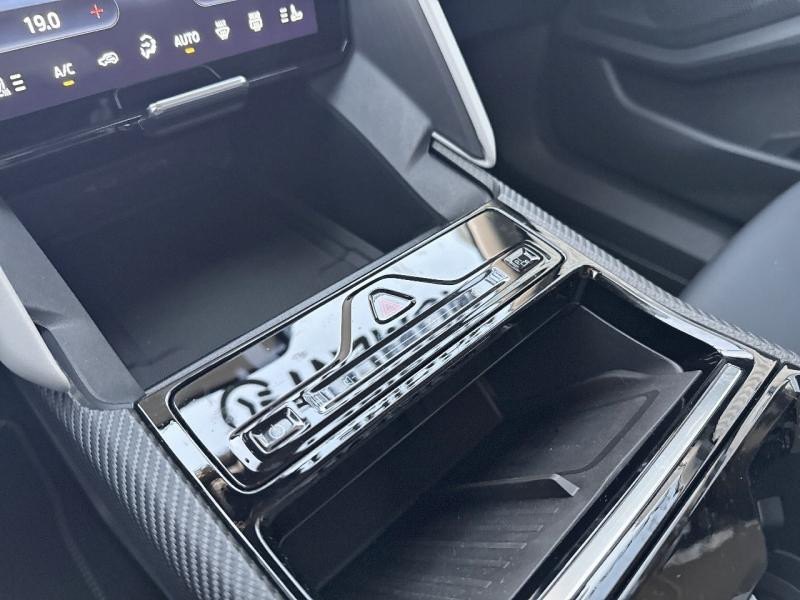 Ford Explorer 286ch Extended Range 77kWh Pack Premium RWD  occasion � Saint-L� - photo n�17