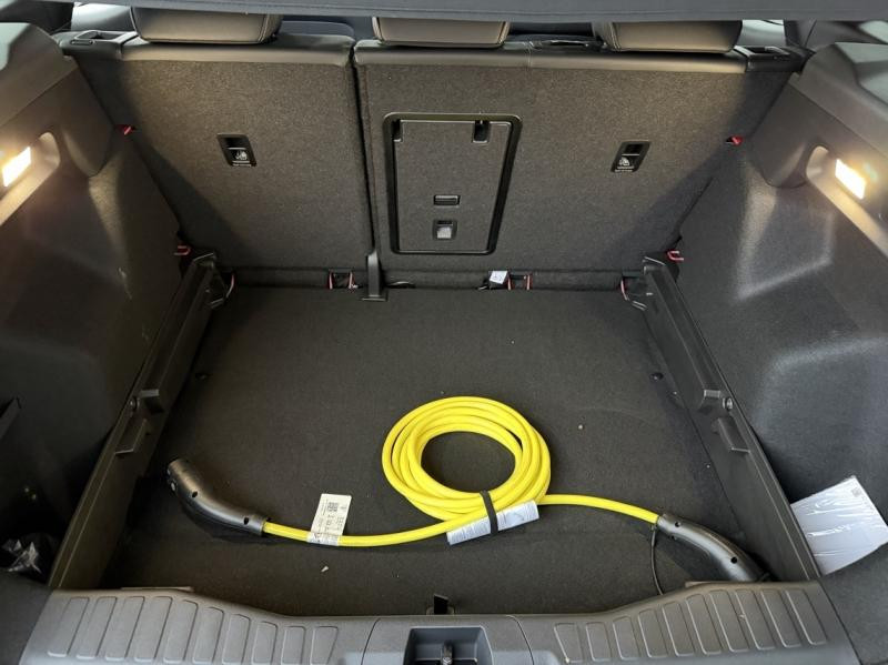 Ford Explorer 286ch Extended Range 77kWh Pack Premium RWD 2025 - photo n°8 Ford Explorer 286ch Extended Range 77kWh Pack Premium RWD  occasion à Barberey-Saint-Sulpice - photo n°8