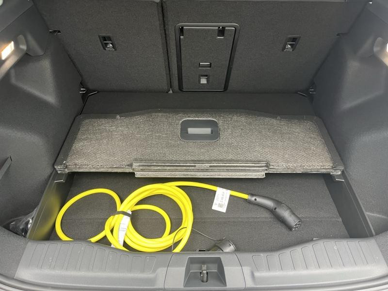 Ford Explorer 286ch Extended Range 77kWh RWD  occasion  Fleury-les-Aubrais - photo n8