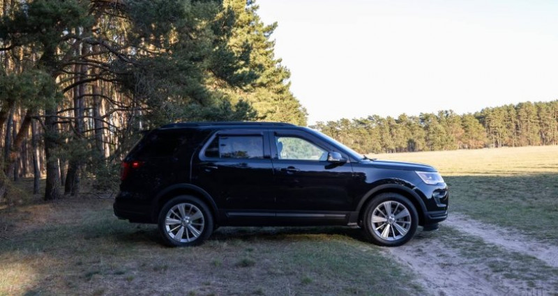 Ford Explorer 3.5 V6 4x4 XLT •7 places•Cuir•Navi•Pano 2019 - photo n°3 Ford Explorer 3.5 V6 4x4 XLT •7 places•Cuir•Navi•Pano  occasion à sarcelles - photo n°3