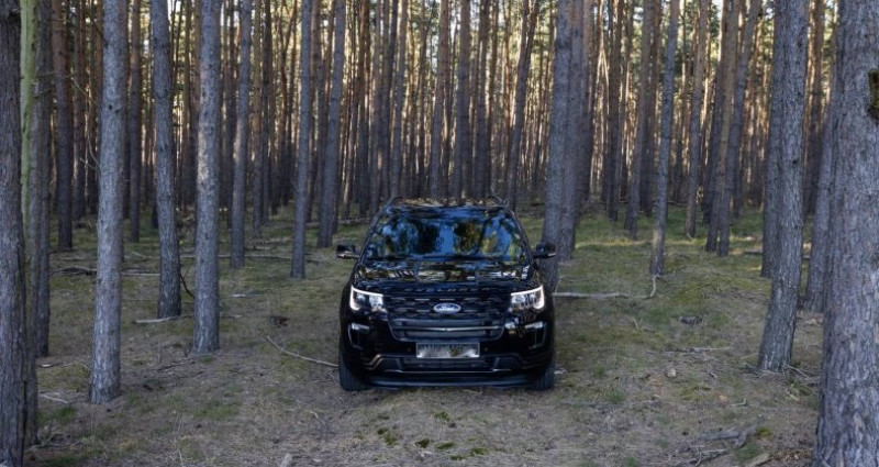 Ford Explorer 3.5 V6 4x4 XLT •7 places•Cuir•Navi•Pano 2019 - photo n°2 Ford Explorer 3.5 V6 4x4 XLT •7 places•Cuir•Navi•Pano  occasion à sarcelles - photo n°2