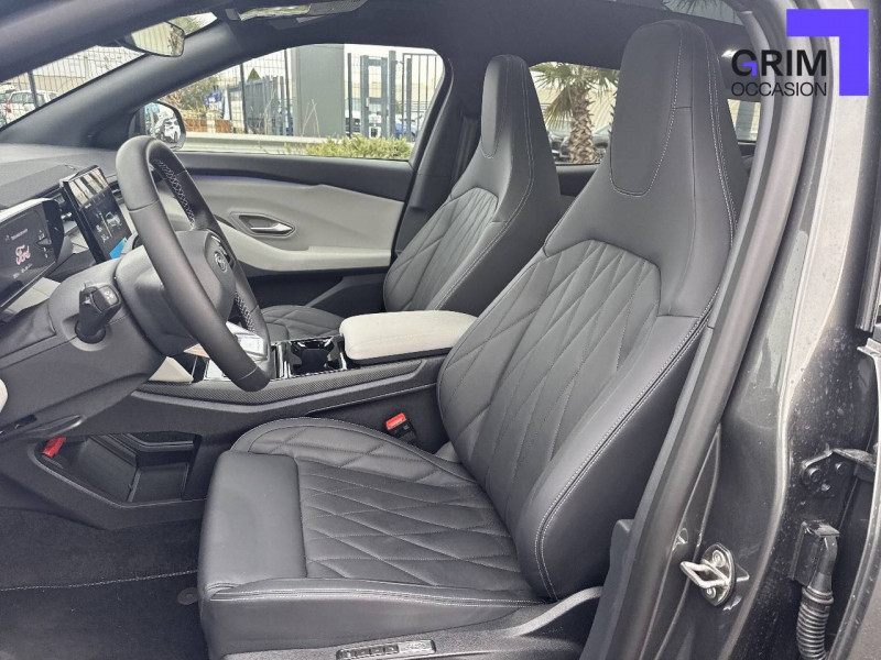 Ford Explorer ELECTRIQUE Explorer AWD Extended Range 79 kWh 340 ch  occasion à Lattes - photo n°4