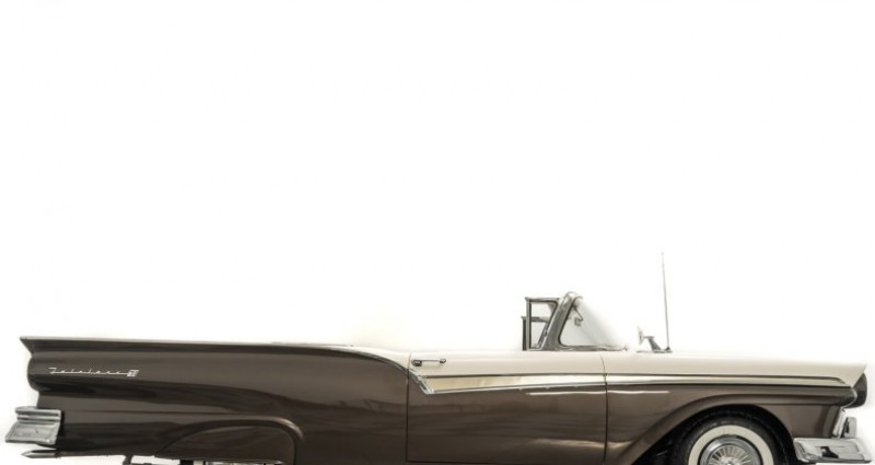 Ford Fairlane  1957 - photo n°2 Ford Fairlane   occasion à LYON - photo n°2