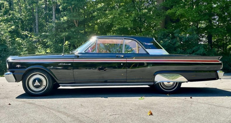 Ford Fairlane 500 2dr Hardtop 1963 - photo n°7 Ford Fairlane 500 2dr Hardtop  occasion à LYON - photo n°7