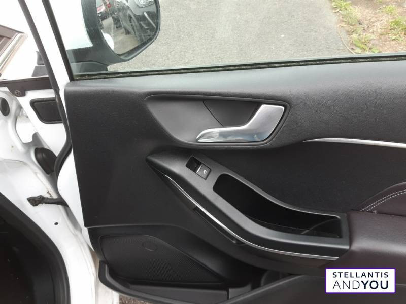 Ford Fiesta 1.0 EcoBoost 100 S&S BVA6 Active Plus  occasion  VILLENEUVE D'ASCQ - photo n7