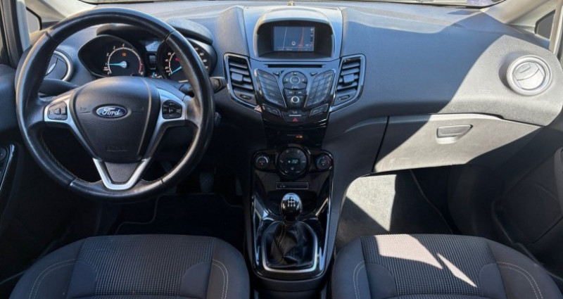 Ford Fiesta 1.0 EcoBoost 100 SS Titanium Garantie 12mois  occasion � Genay - photo n�2