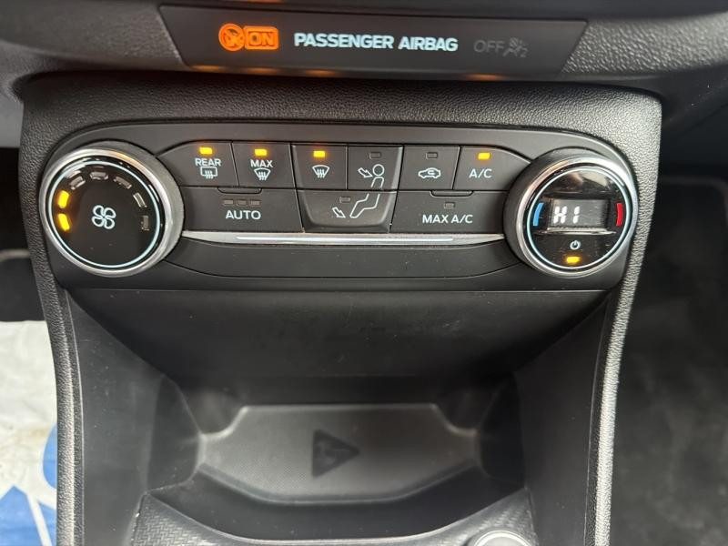 Ford Fiesta 1.0 EcoBoost 100ch Stop&Start ST-Line 5p Euro6.2  occasion � Dijon - photo n�17
