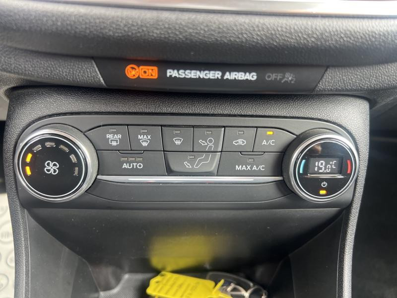 Ford Fiesta 1.0 EcoBoost 100ch Stop&Start Titanium 5p Euro6.2  occasion  Dijon - photo n17