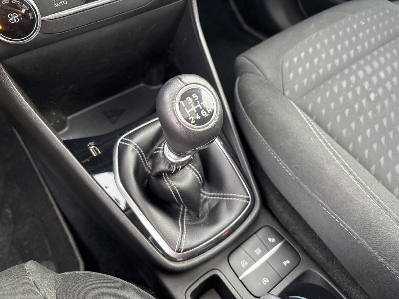Ford Fiesta 1.0 EcoBoost 100ch Stop&Start Titanium 5p  occasion � Beaune - photo n�19
