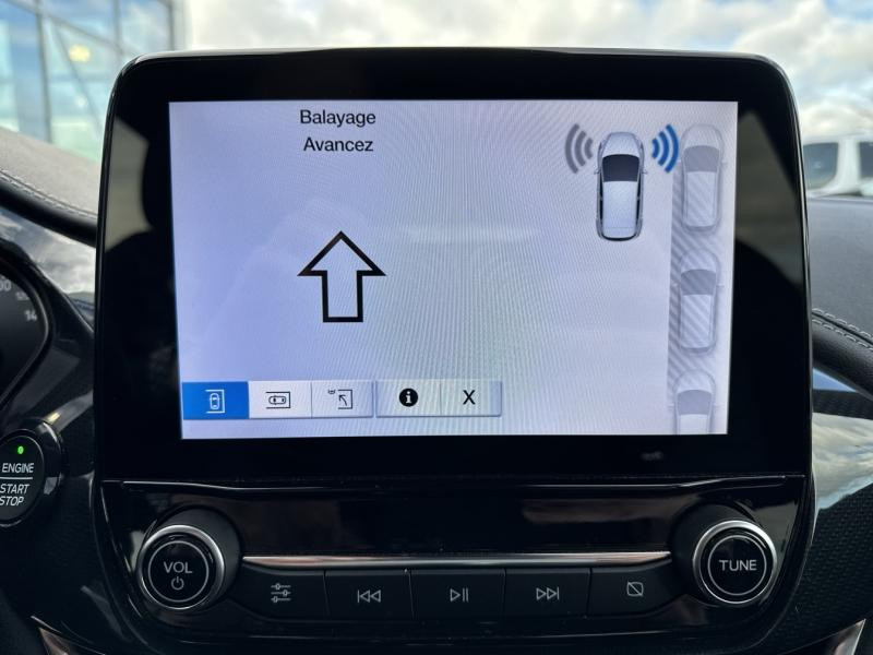 Ford Fiesta 1.0 EcoBoost 100ch Stop&Start Vignale BVA 5p Euro6.2 2019 - photo n°18 Ford Fiesta 1.0 EcoBoost 100ch Stop&Start Vignale BVA 5p Euro6.2  occasion à Gien - photo n°18